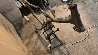 Predam dily na Jawa 90 cross roadster trail