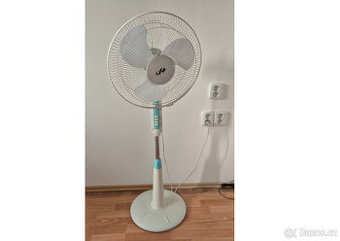 Stojací ventilátor s časovačem