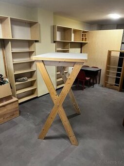 šatní stojan, štendr, stojan  na oblečení