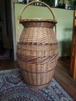 Proutěný koš - velký