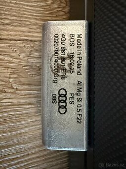 AUDI A6 Dělicí síť kufru