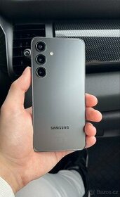 Samsung Galaxy s24 256gb černá - 1