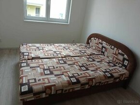 Manželská postel s úložným prostorem 200x170