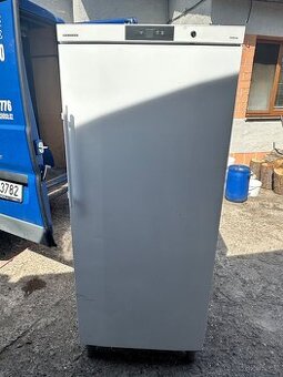 Liebherr 5210 profi mrazák