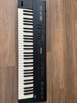 Syntezátor Roland JV-30