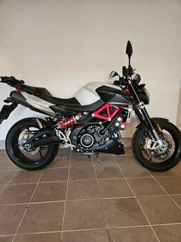 Aprilia shiver 900