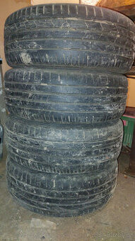 Prodám sadu letních pneu Hankook 195/55/15