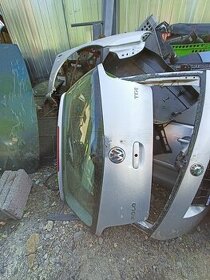 Páté dveře VW polo 2005