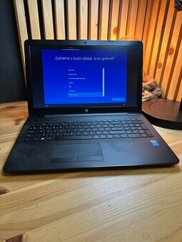 HP Laptop 15-BS152NW