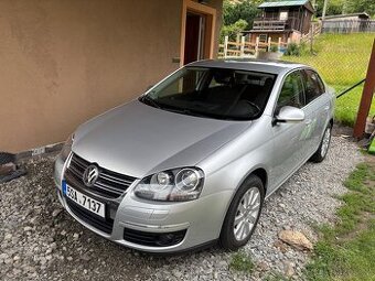 Vw Jetta 2.0 FSI