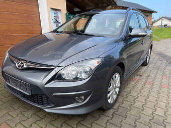Hyundai i30 1.6crdi kombi