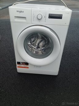 Prodám - Plně Funkční Pračku - Whirlpool - 6 KG - Slim