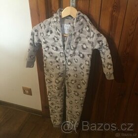 Plysovy overal pyzama F&F vel. 110cm