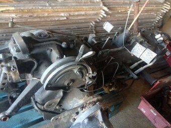 Podvozek Zetor 6911...........