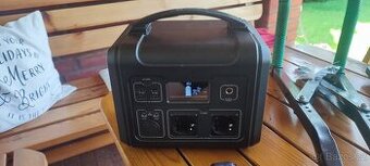 Prodám nabíjecí stanici powerbanku ezviz
