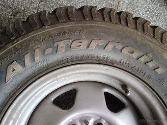 Jeep cherokee 235/75 R15