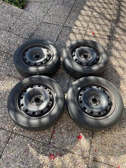 Letní pneu 185/60/15 + plechové disky 5x100 6Jx15 ET38