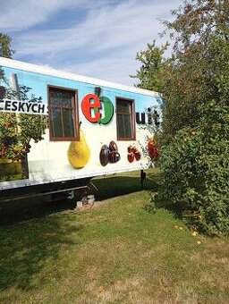 Prodám návěs předělaný na obytný návěs,karavan