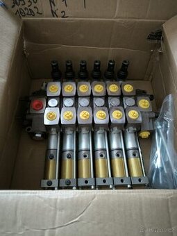 Hydraulický/Elektrický rozvaděč