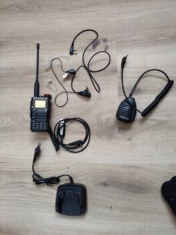 QUANSHENG UV-K6, F4HWN firmware + příslišenství