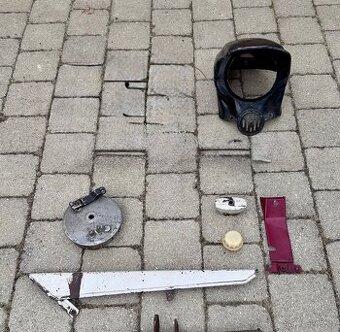 Jawa 50 parez pionyr fichtl mustang - dily