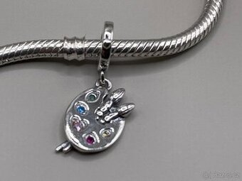 Stříbrný přívěsek č. 1 - malířská paleta