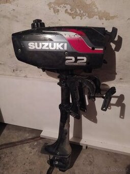 Lodní závěsný motor Suzuki
