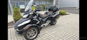 CAN AM SPYDER