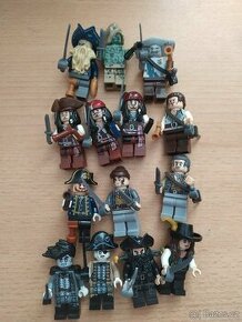 Piráti z Karibiku ke stavebnici lego