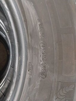 Michelin 225/75 R16 CP Agillis camping