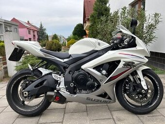 Suzuki 750 GSX-R
