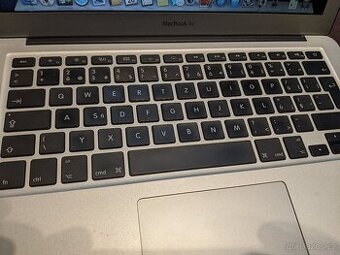 Macbook Air 13' 1M i5 2020