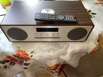 Majorita Oakington Vše v jednom CD/BT/USB/FM