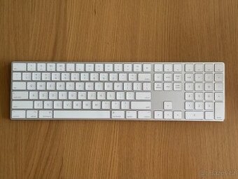 Apple Magic Keyboard s numerickým blokem (US)