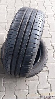 Prodám 2 x letní pneu Michelin 185/55/15