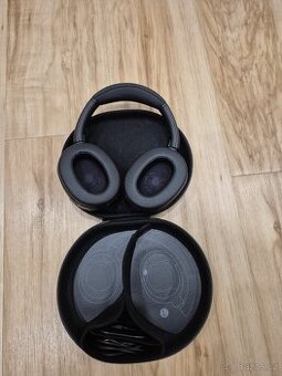 Bezdrátová sluchátka Sony Noise Cancelling ULT WEAR černá