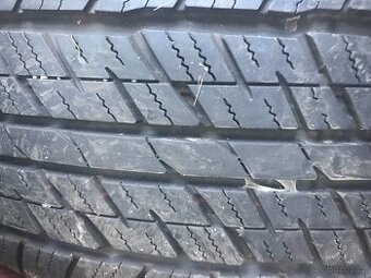 Letní pneu 265/65/18 čtyři kusy Dunlop
