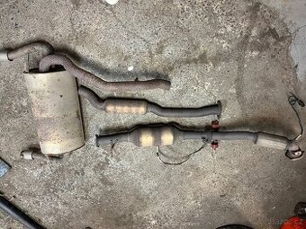 Výfuk Ford Kuga 2.5t st