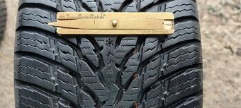 Zimní pneu 195/65R15 Nokian (55)