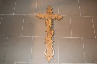 Domácí oltář  KRUCIFIX  Kristus     (525R)