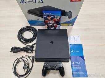 Playstation 4 slim 1000gb (1TB) v moc pěkném stavu + hra
