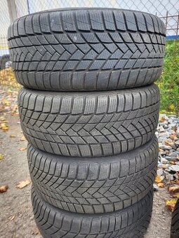 215 45 16" XL Matador Nordicca