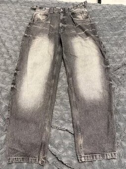 Černé baggy džíny Bershka.
