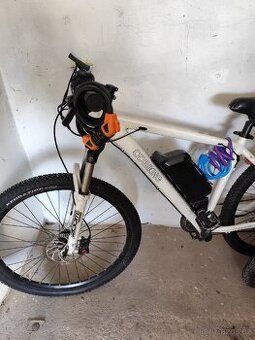 Prodám dámské elektrokolo DD Biking