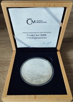 Stříbrná 10 Oz mince Český lev stand s HOLOGRAMEM 2021