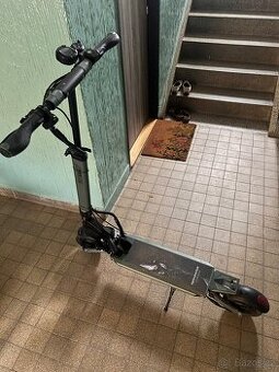 Elektrokolobezka  Vsett8+