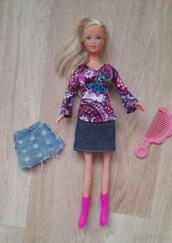 01 - "Barbie" panenka + doplňky