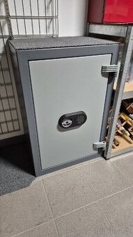 Trezor Castello 6 s elektronickým zámkem