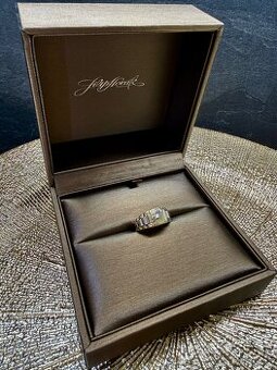 Zlatý prsten s briliantem