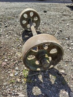 Stará železná kola